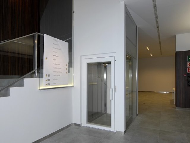 Homelift Instituto Social de la Marina en Lugo