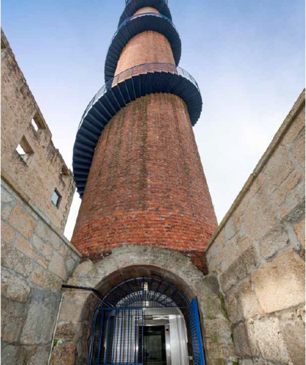 escalera circular torre